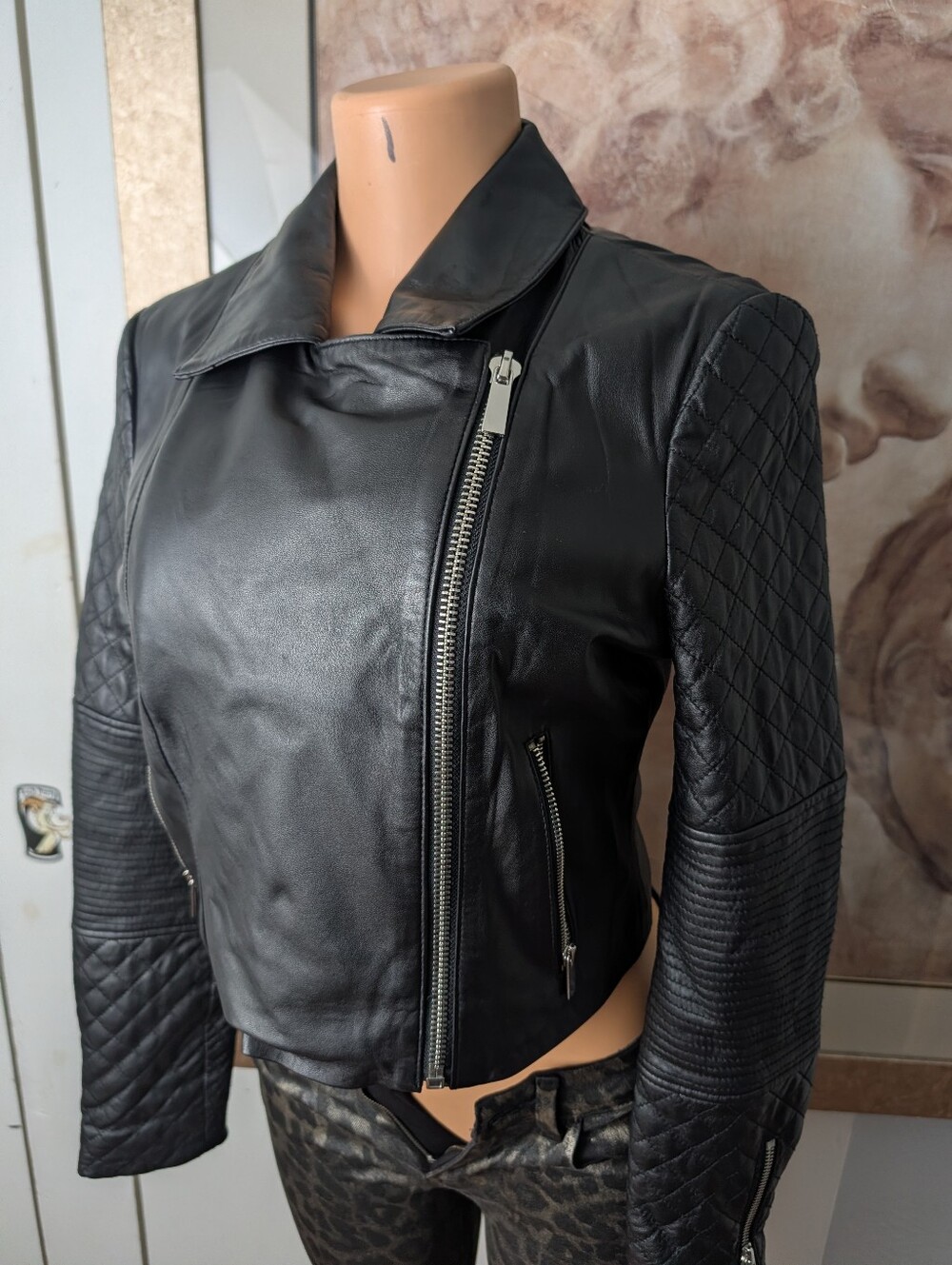 CUSP by Neiman Marcus quilted asymmetric Leather motorcycle jacket Size S